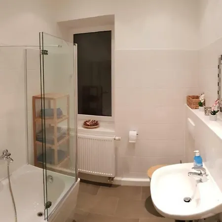 Ferienwohnung Oder Studio Dresden-Neustadt Inkl Parkplatz Mit Balkon Oder Terrasse Exterior photo