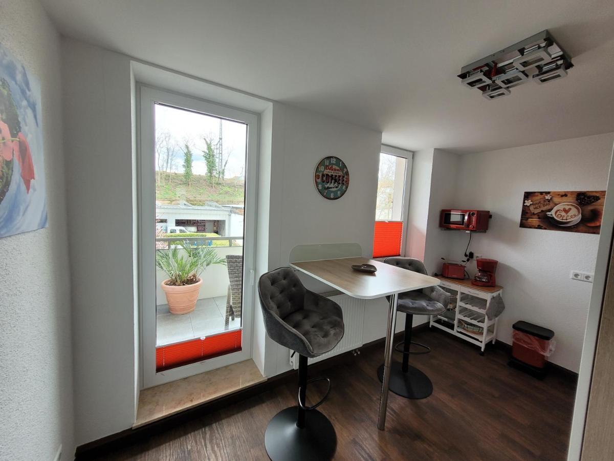 Apartment Oder Dresden-neustadt Inkl Parkplatz Mit Balkon Oder Terrasse *