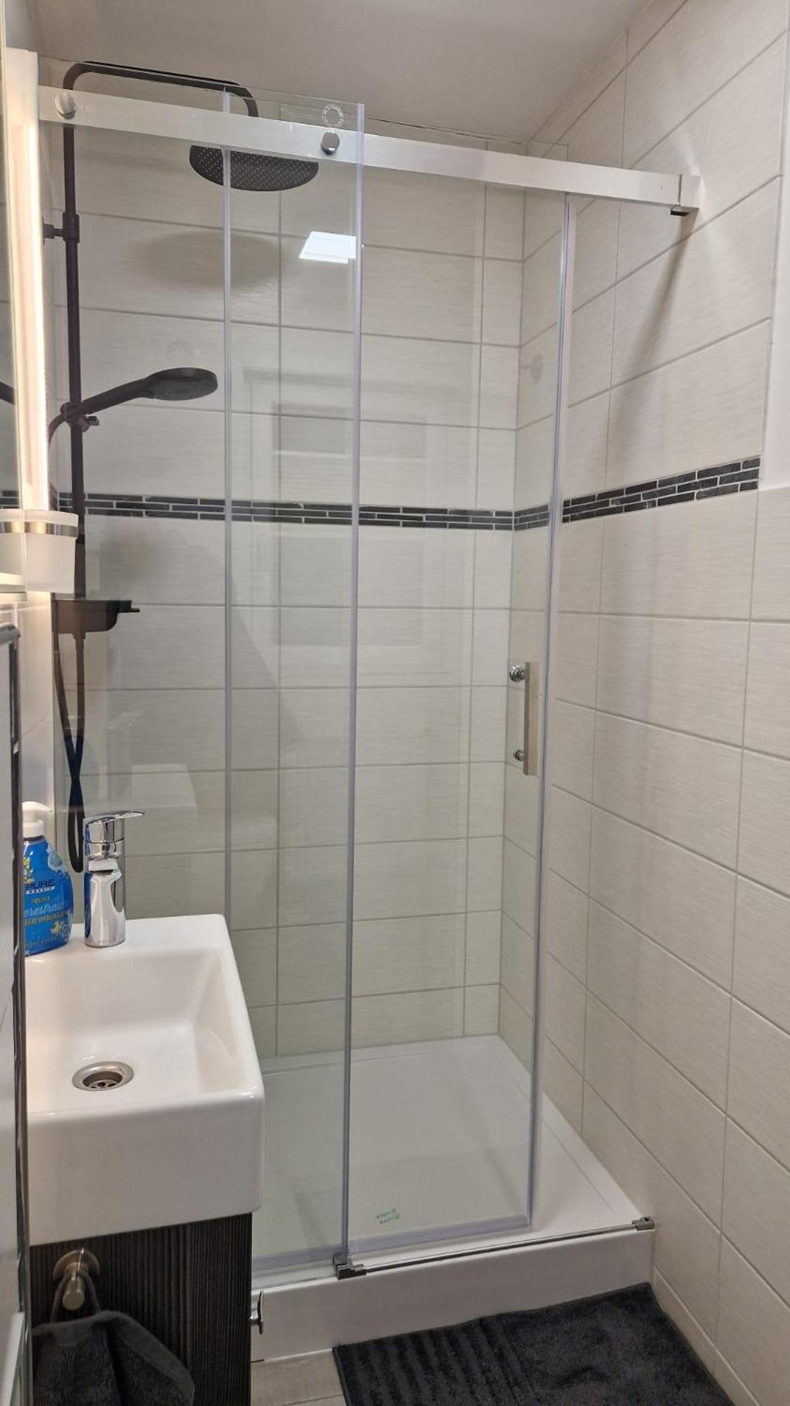 Oder Dresden-neustadt Inkl Parkplatz Mit Balkon Oder Terrasse Apartment Dresden