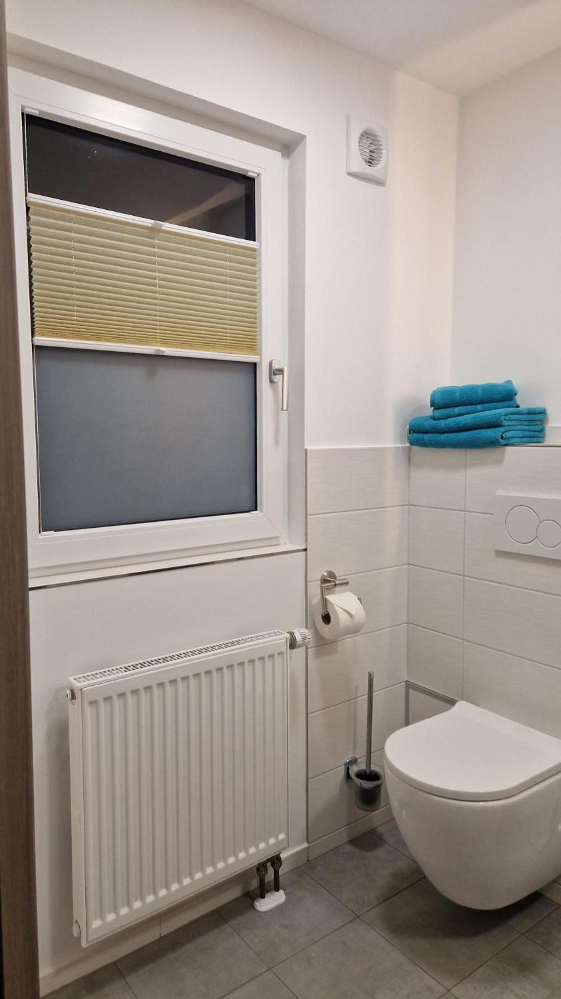 Apartment Oder Dresden-neustadt Inkl Parkplatz Mit Balkon Oder Terrasse *