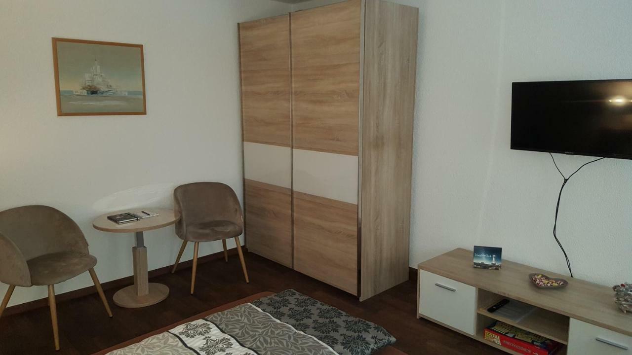Oder Dresden-neustadt Inkl Parkplatz Mit Balkon Oder Terrasse *